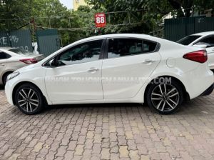 Xe Kia K3 1.6 AT 2015