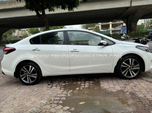 Xe Kia Cerato 1.6 MT 2018