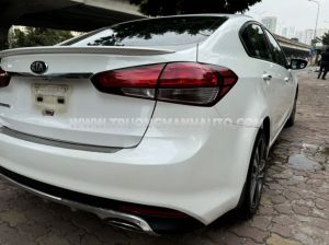 Xe Kia Cerato 1.6 MT 2018