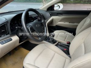 Xe Hyundai Elantra 1.6 MT 2018