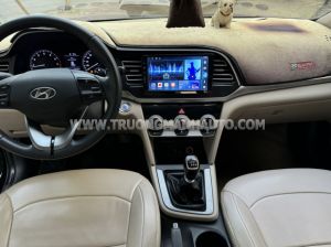 Xe Hyundai Elantra 1.6 MT 2019