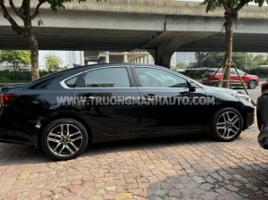 Xe Kia Cerato 1.6 AT Luxury 2020