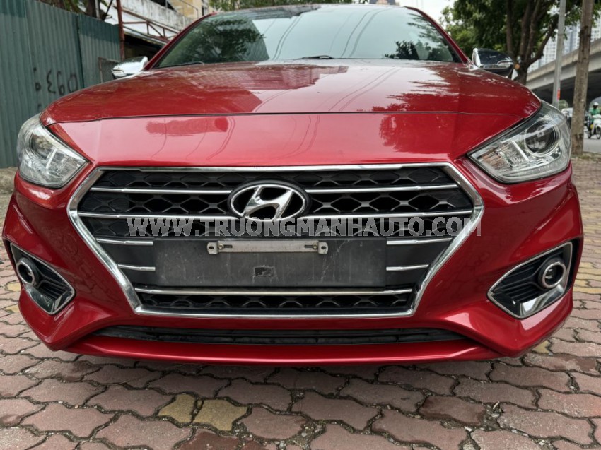 Hyundai Accent 1.4 AT