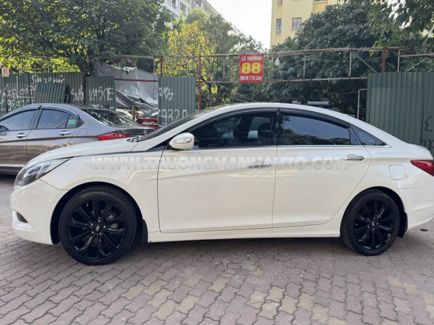 Hyundai Sonata 2.0 AT