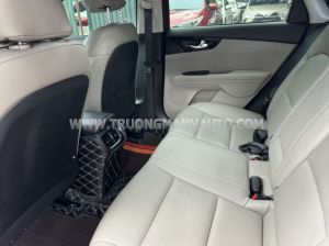 Xe Kia Cerato 1.6 AT Luxury 2020