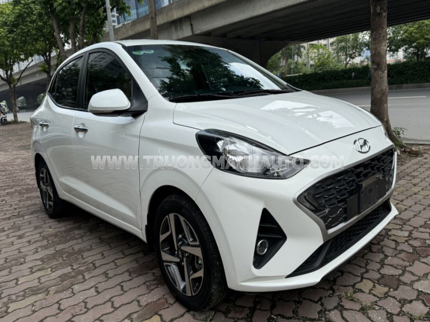 Hyundai i10 1.2 AT