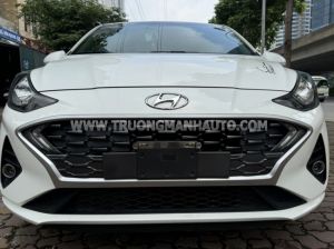 Xe Hyundai i10 1.2 AT 2022