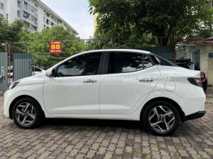 Xe Hyundai i10 1.2 AT 2022