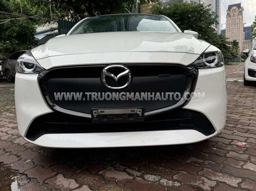 Mazda 2 1.5 AT 2024