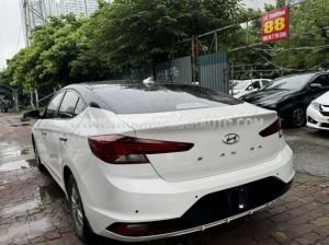 Xe Hyundai Elantra 1.6 MT 2019