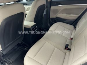 Xe Hyundai Elantra 1.6 MT 2019