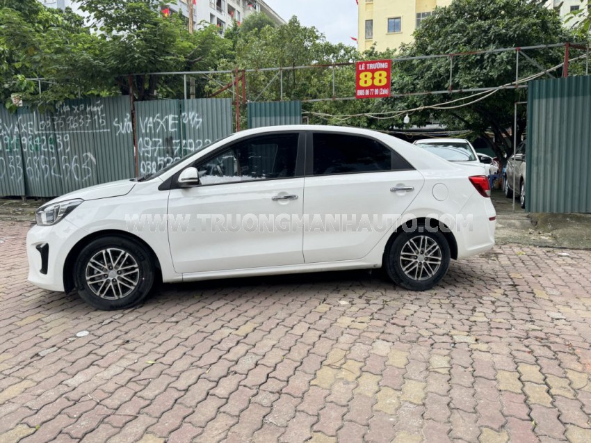 Kia Soluto 1.4 AT Deluxe