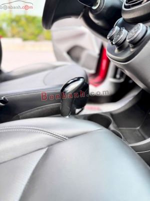 Xe VinFast Fadil Tiêu chuẩn 1.4 AT 2022