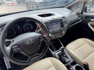 Xe Kia Cerato 1.6 AT 2017