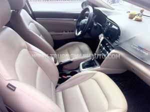 Xe Hyundai Elantra 2.0 AT 2019