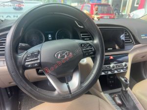 Xe Hyundai Elantra 2.0 AT 2019