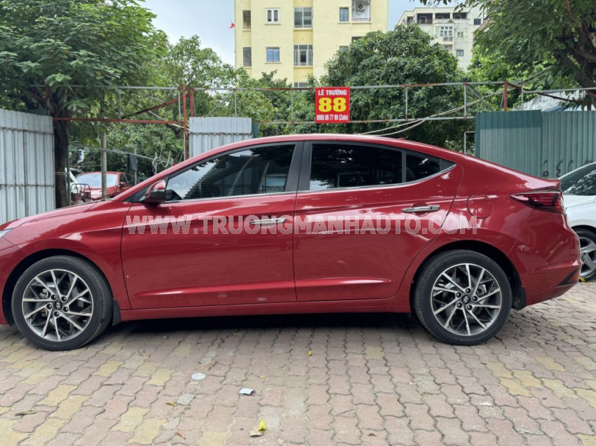 Hyundai Elantra 2.0 AT 2019