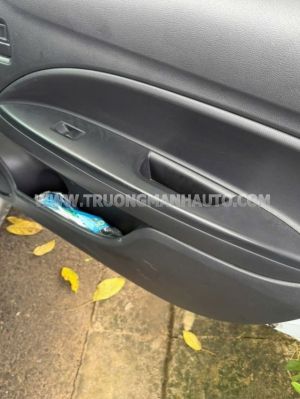 Xe Mitsubishi Attrage 1.2 MT 2024