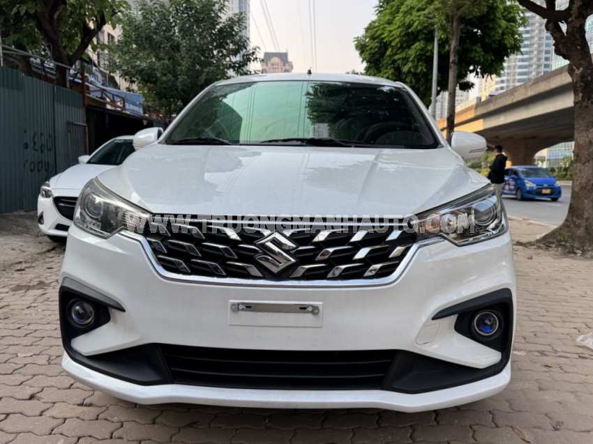 Suzuki Ertiga Hybrid 1.5 AT 2022