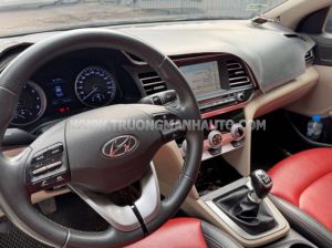 Xe Hyundai Elantra 1.6 MT 2020