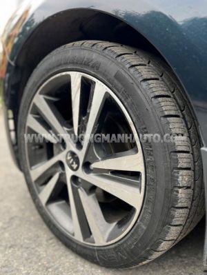 Xe Kia Cerato 1.6 AT Luxury 2018