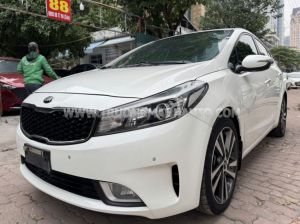 Xe Kia Cerato 1.6 AT 2017