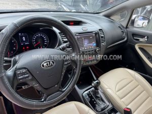 Xe Kia Cerato 1.6 AT 2017