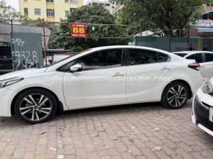 Xe Kia Cerato 1.6 AT 2017