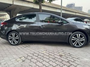 Xe Kia Cerato 1.6 AT Luxury 2018