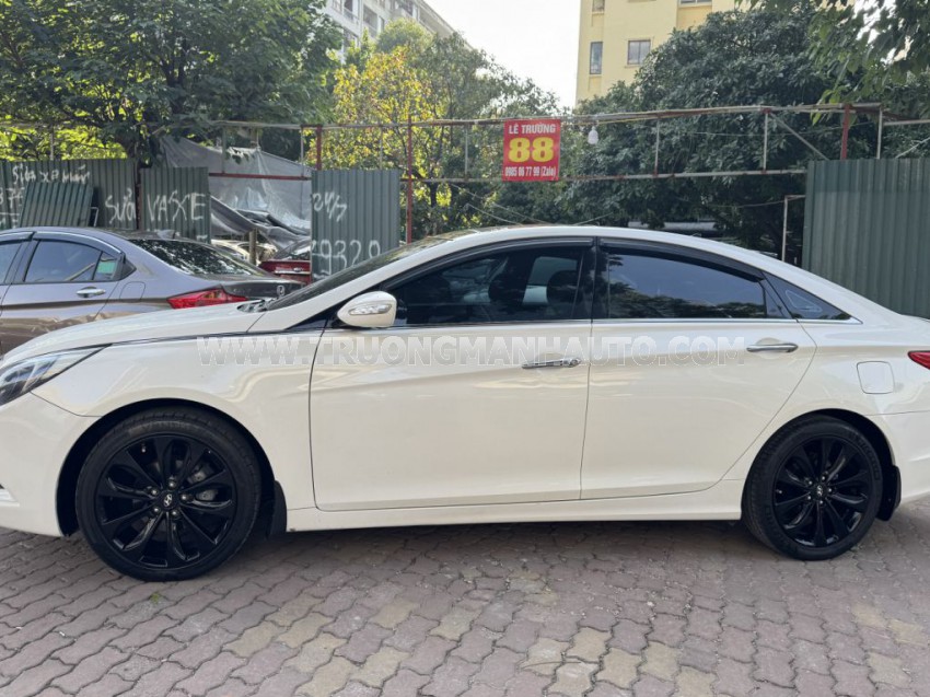 Hyundai Sonata 2.0 AT