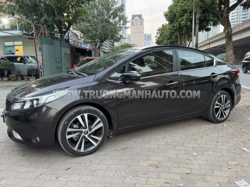 Kia Cerato 1.6 AT Luxury 2018