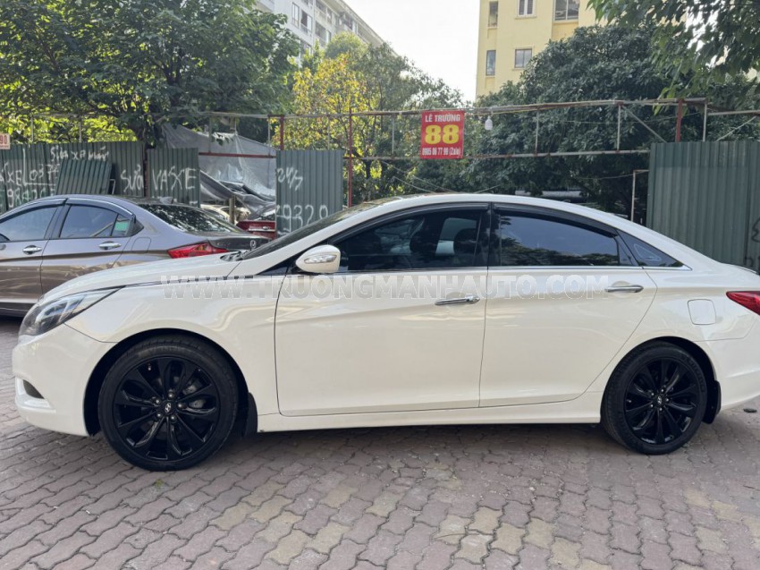 Hyundai Sonata 2.0 AT 2011