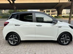Xe Hyundai i10 1.2 AT 2022