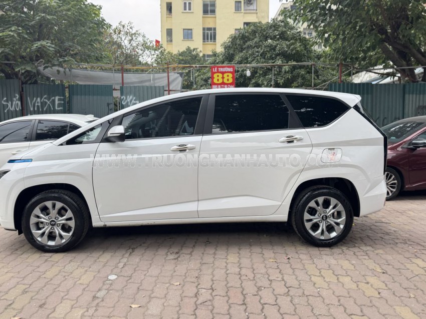 Hyundai Stargazer Tiêu chuẩn 1.5 AT 2024
