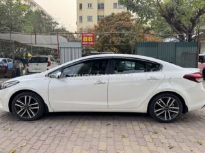 Xe Kia Cerato 1.6 AT 2016