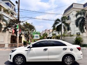 Xe Kia Soluto 1.4 AT Deluxe 2020