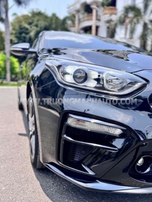 Xe Kia Cerato 1.6 AT Luxury 2020