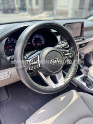 Xe Kia Cerato 1.6 AT Luxury 2020
