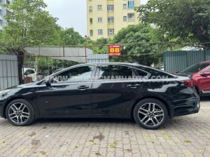 Xe Kia Cerato 1.6 AT Luxury 2020