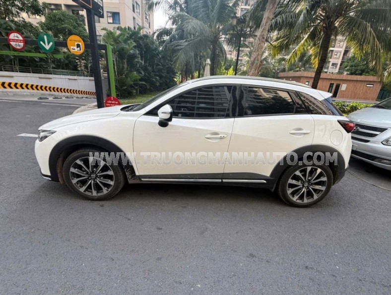 Mazda CX3 Luxury 1.5 AT 2021