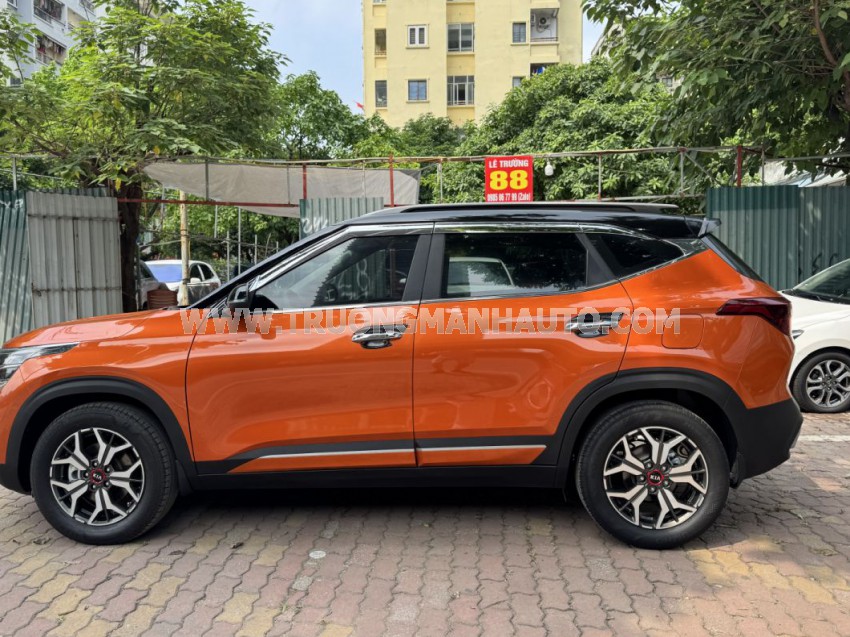 Kia Seltos Premium 1.4 AT