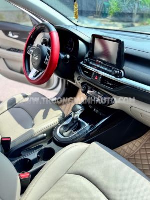 Xe Kia Cerato 1.6 AT Luxury 2019