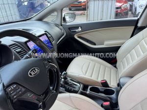 Xe Kia Cerato 1.6 AT Luxury 2018