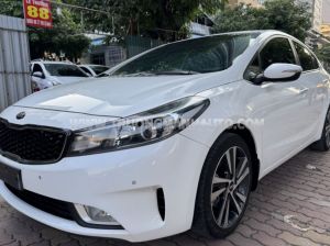 Xe Kia Cerato 1.6 AT Luxury 2018