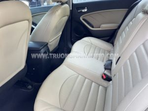 Xe Kia Cerato 1.6 AT Luxury 2018