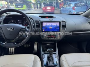Xe Kia Cerato 1.6 AT 2018