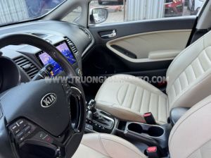 Xe Kia Cerato 1.6 AT 2018