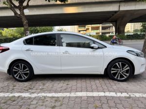 Xe Kia Cerato 1.6 AT 2018