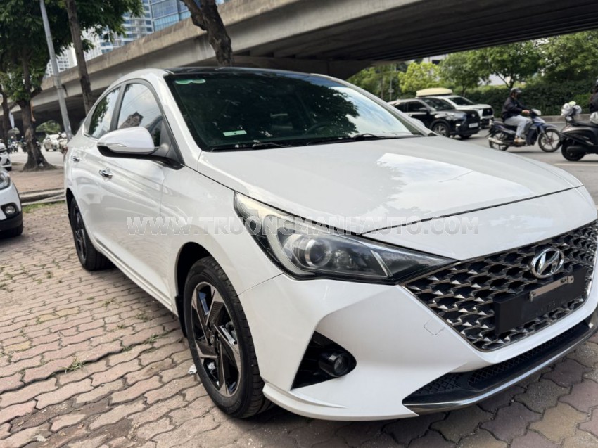 Hyundai Accent 1.4 AT Đặc Biệt