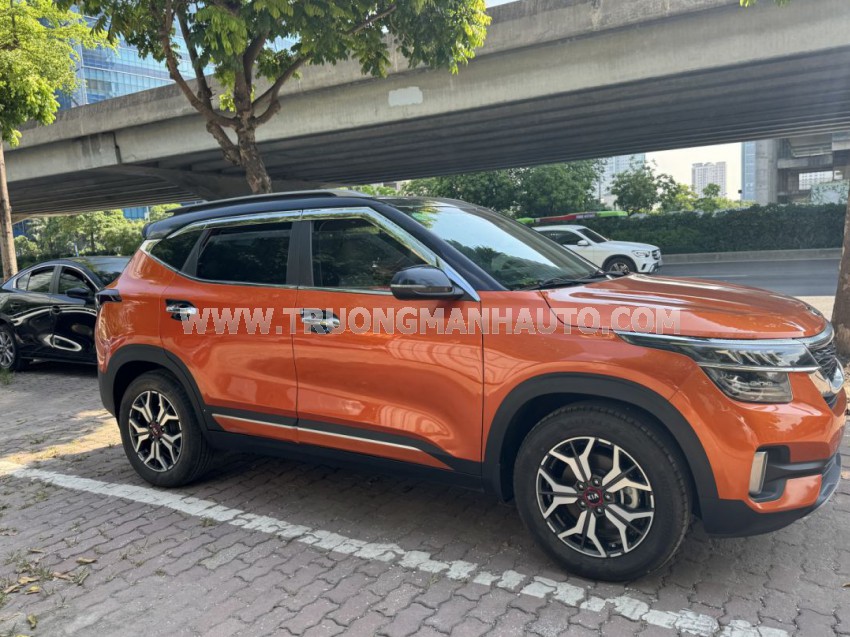 Kia Seltos Premium 1.4 AT
